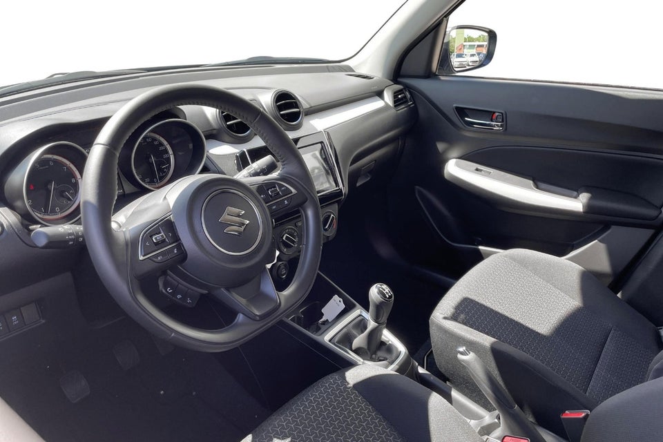 Suzuki Swift 1,2 Dualjet mHybrid Action 5d