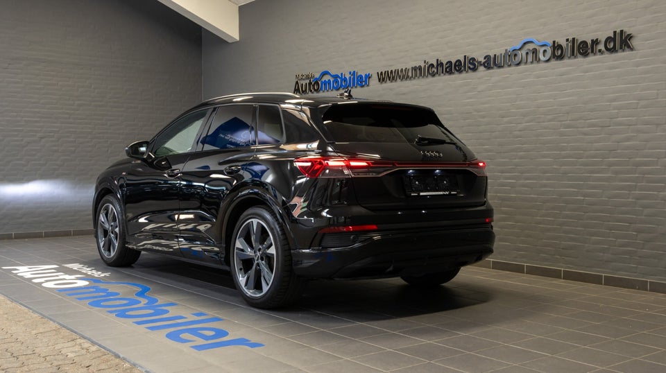 Audi Q4 e-tron 40 S-line 5d