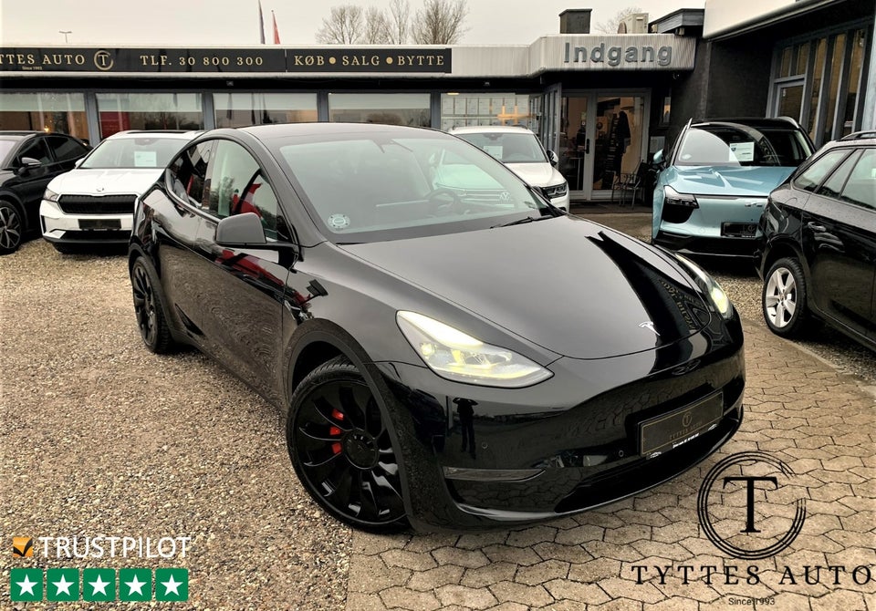 Tesla Model Y Performance AWD 5d