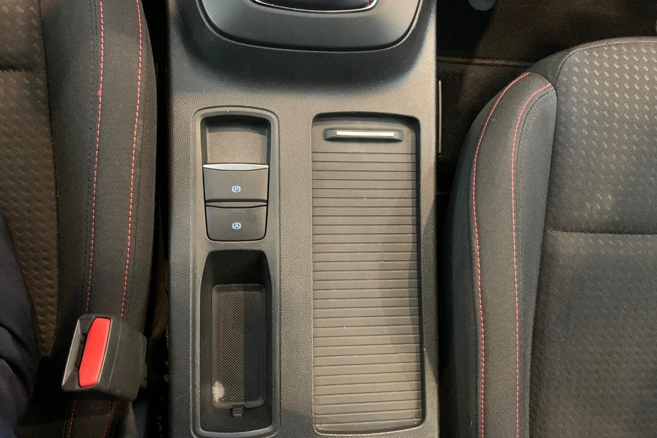 Ford Focus 1,0 EcoBoost ST-Line stc. 5d