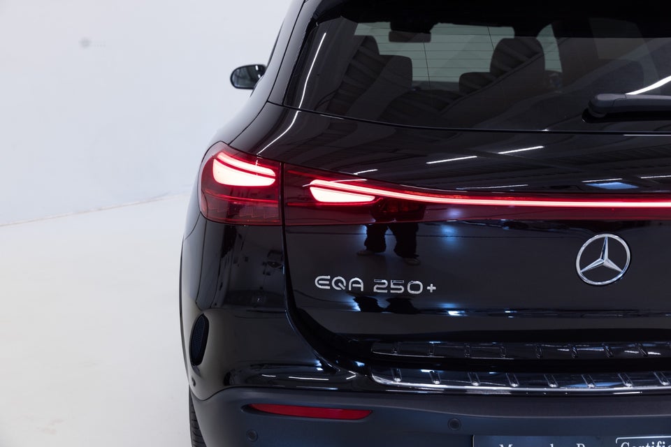 Mercedes EQA250+ AMG Advance 5d