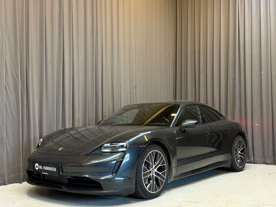 Porsche Taycan Performance+ 4d