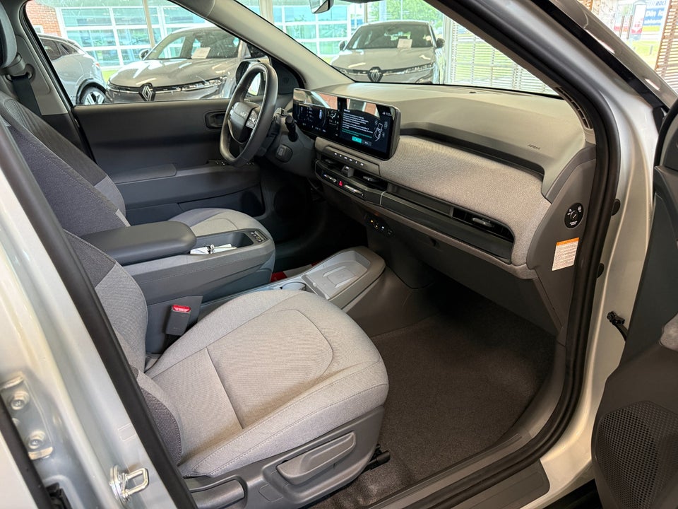 Kia EV3 58 Standard Range Prestige 5d