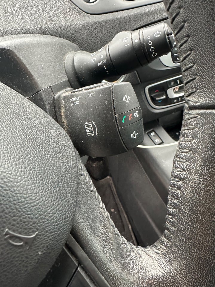 Renault Grand Scenic III 1,5 dCi 110 Dynamique 7prs 5d