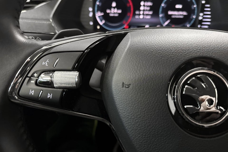 Skoda Octavia 2,0 TDi 150 Style Combi DSG 5d