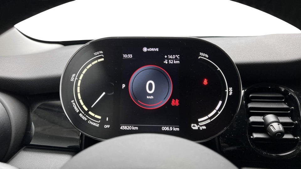 MINI Cooper SE Essential 3d