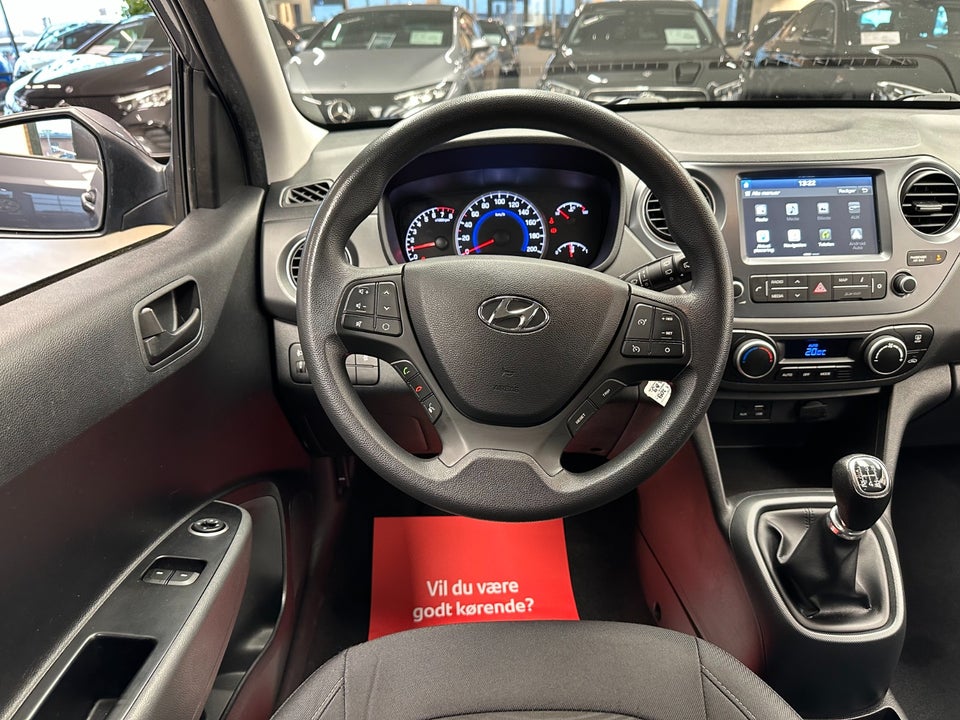 Hyundai i10 1,0 Touch 5d
