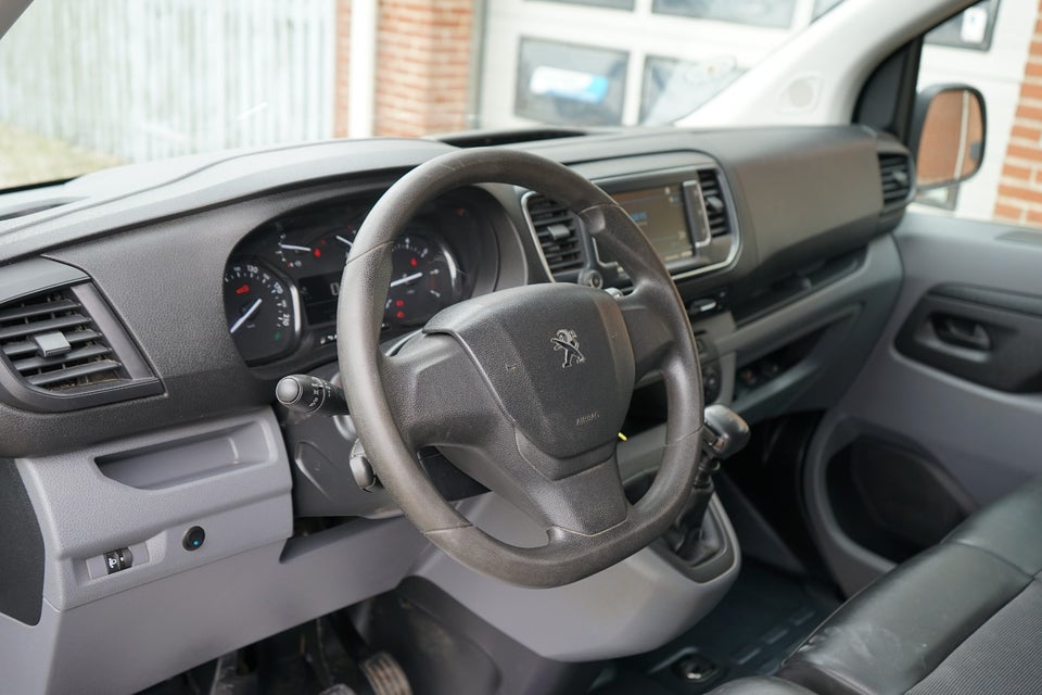 Peugeot Expert 2,0 BlueHDi 120 L3 Plus Van