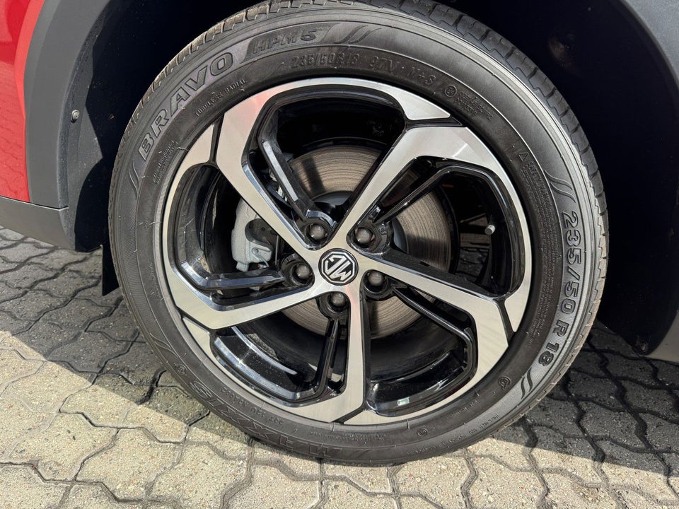 MG EHS 1,5 PHEV Luxury 5d