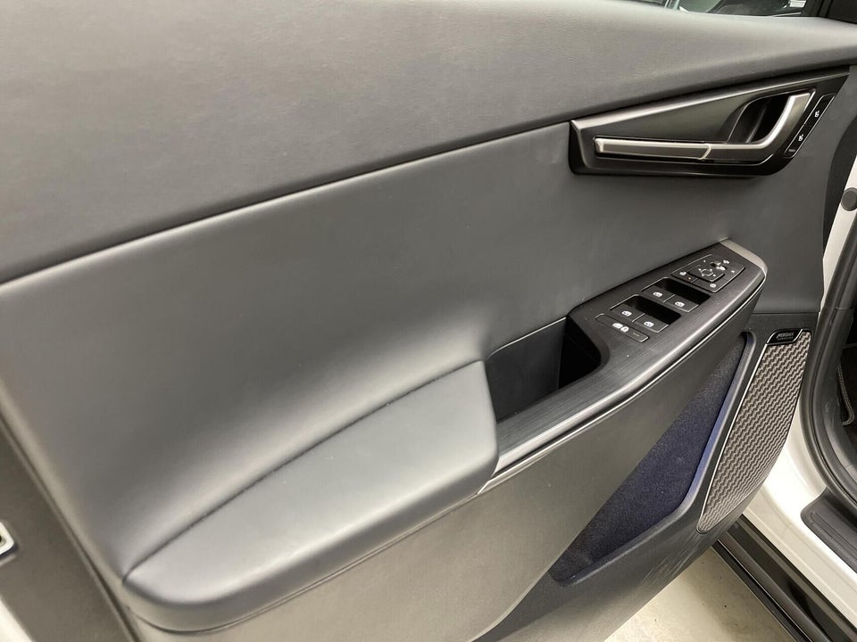 Kia EV6 84 Long Range Upgrade 5d