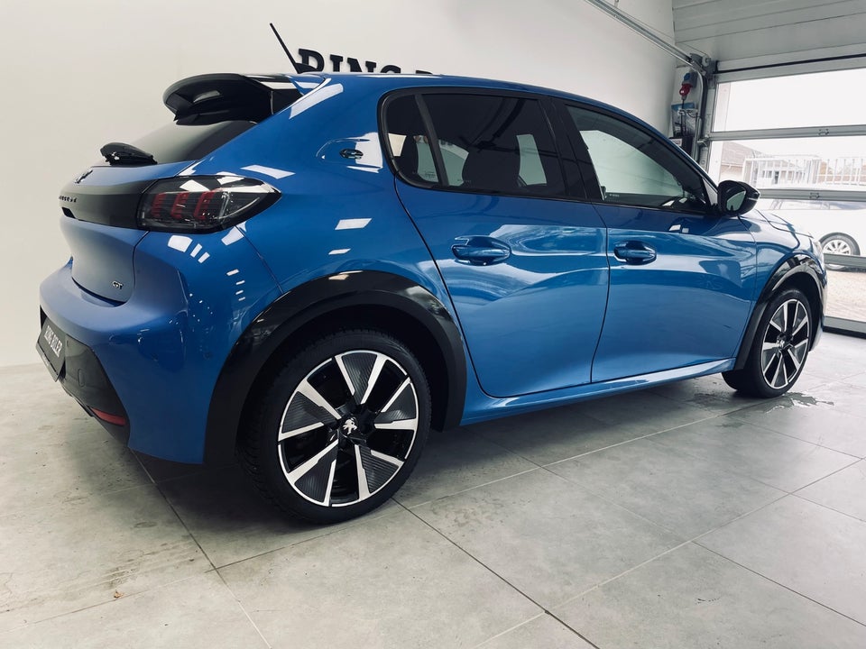 Peugeot e-208 50 GT Pack 5d