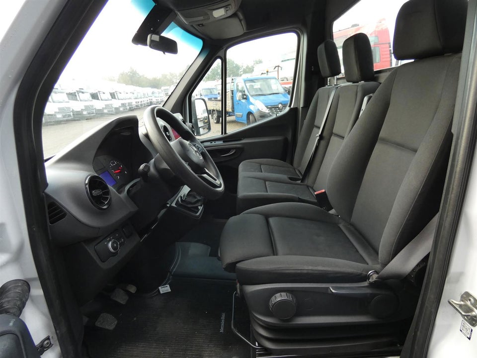 Mercedes Sprinter 316 2,2 CDi A3 Chassis RWD 2d