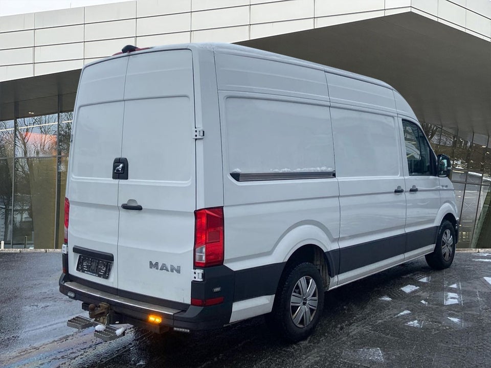 MAN TGE 2,0 3.180 Kassevogn L3H3 aut. FWD