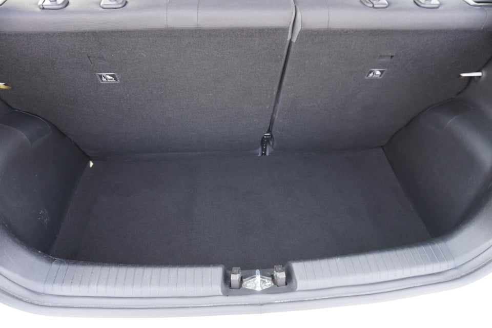 Hyundai i10 1,0 MPi Advanced AMT 5d