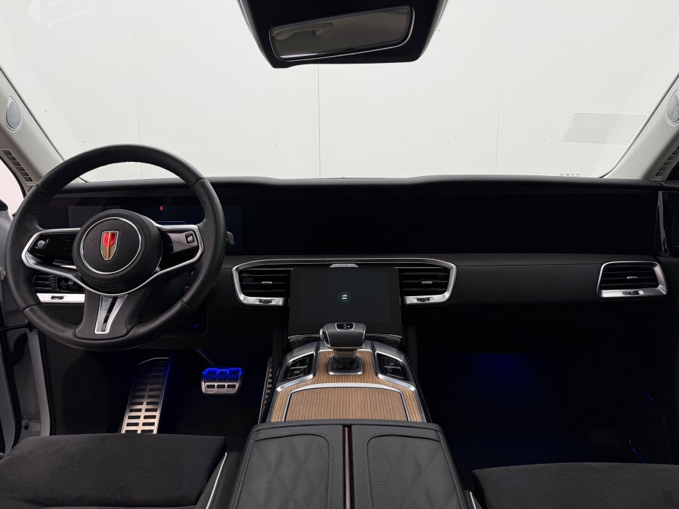 Hongqi E-HS9 99 Premium 5d