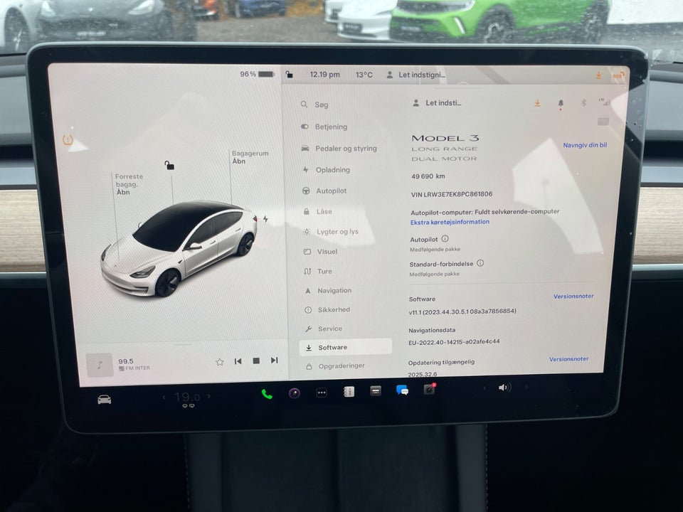 Tesla Model 3 Long Range AWD 4d
