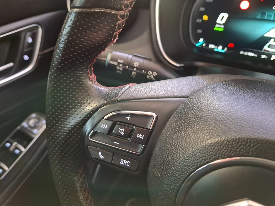 MG EHS 1,5 PHEV Luxury 5d