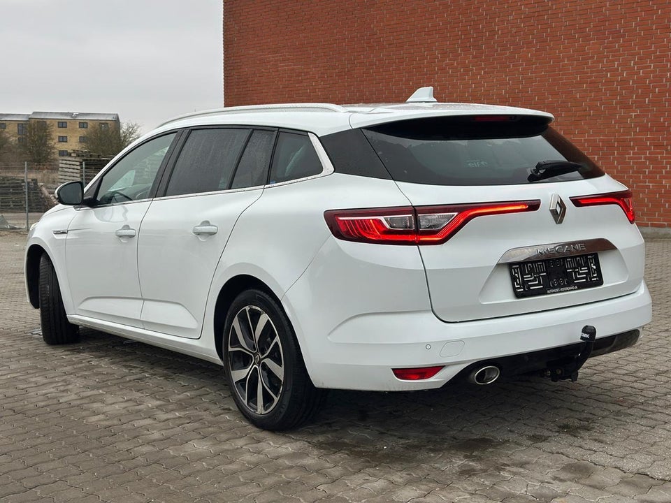 Renault Megane IV 1,5 dCi 115 Bose Edition Sport Tourer EDC 5d