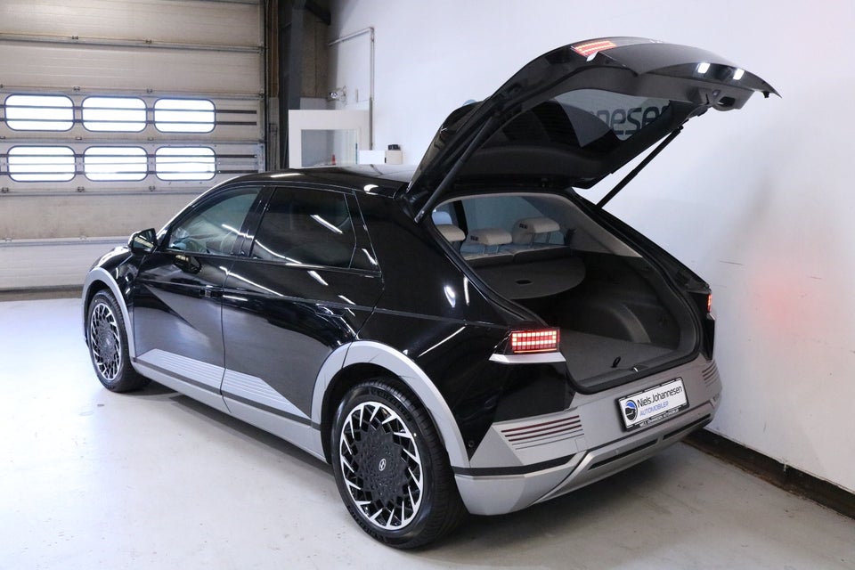 Hyundai Ioniq 5 77 Uniq AWD 5d