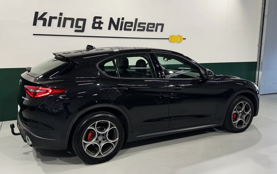 Alfa Romeo Stelvio 2,2 JTD 190 Edizione aut. 5d