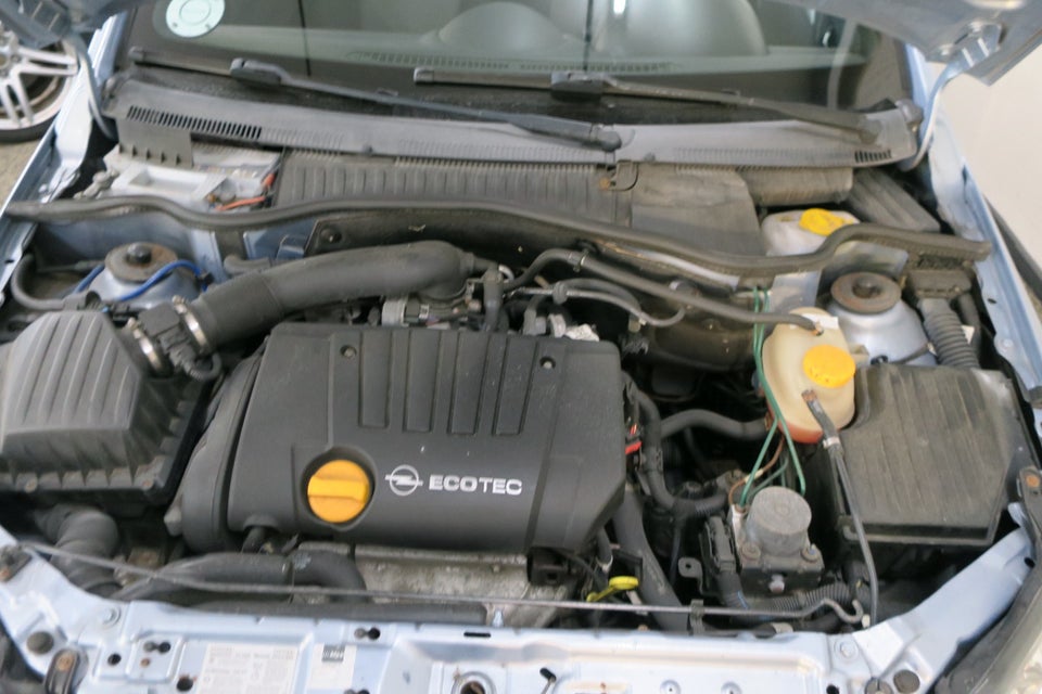 Opel Tigra 1,8 Sport 2d