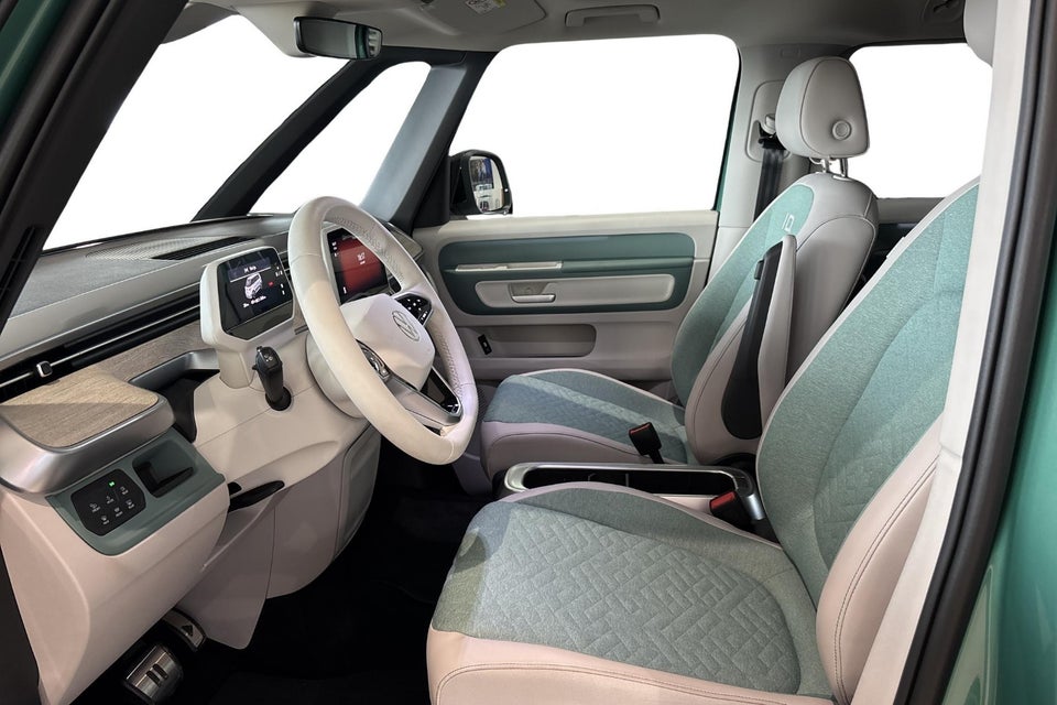 VW ID.Buzz 77 Pro SWB 5d