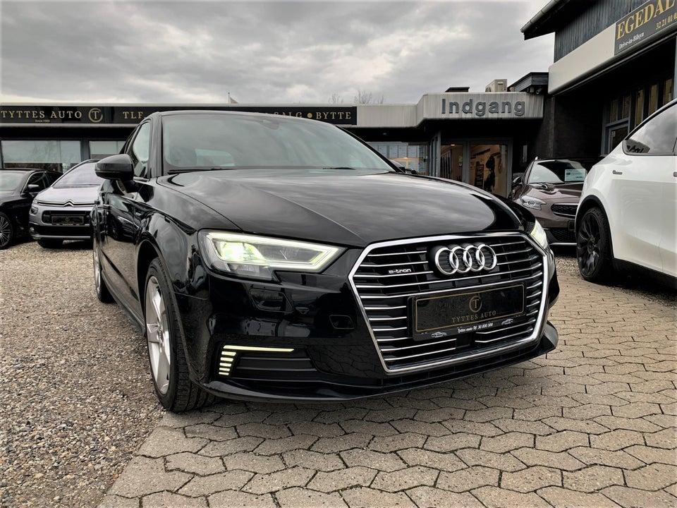 Audi A3 1,4 e-tron Sport Sportback S-tr. 5d