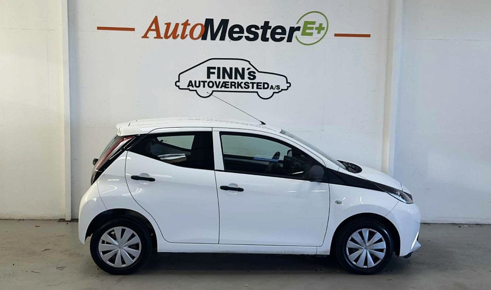 Toyota Aygo 1,0 VVT-i T2 5d