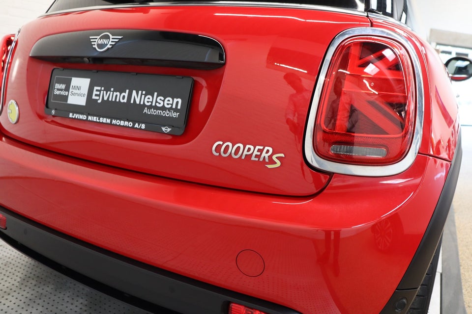 MINI Cooper SE Edition Premium Plus 3d