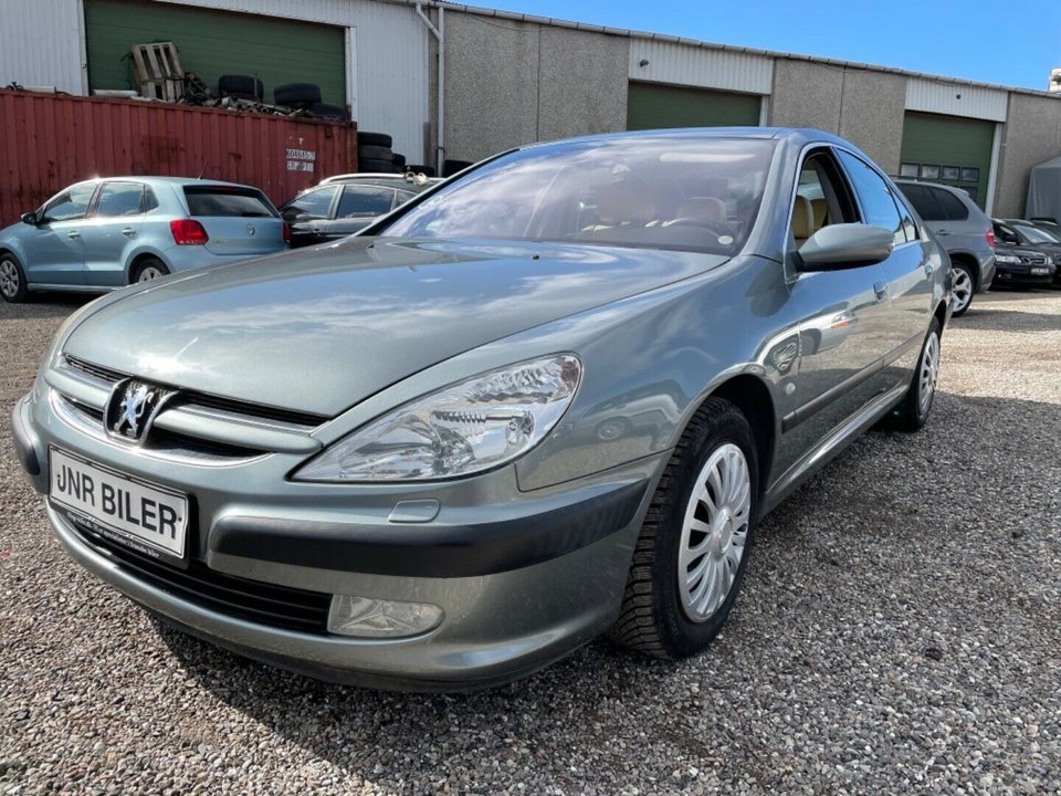 Peugeot 607 2,2 Titane 4d