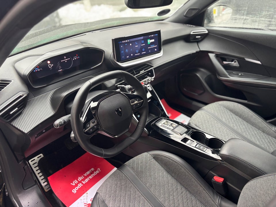 Peugeot 2008 1,2 PureTech 130 Allure EAT8 5d