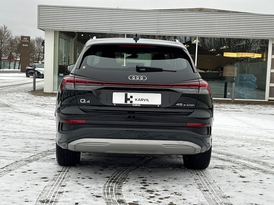 Audi Q4 e-tron 45 Progress 5d