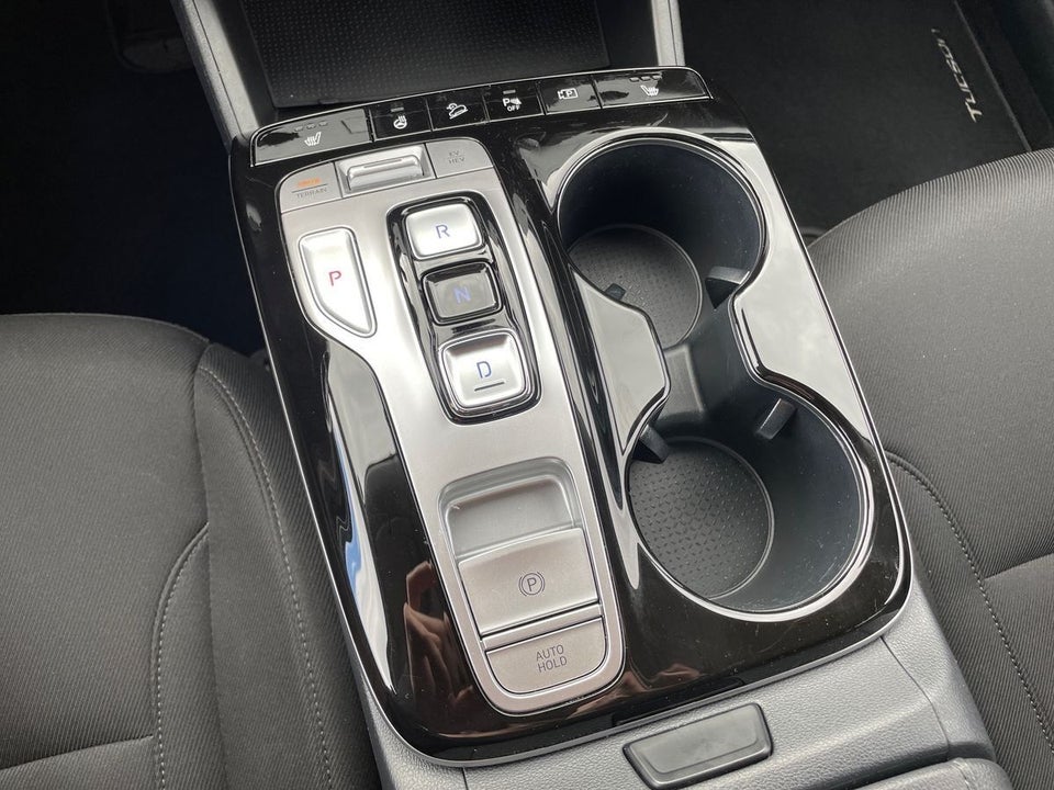 Hyundai Tucson 1,6 PHEV Essential aut. 4WD 5d