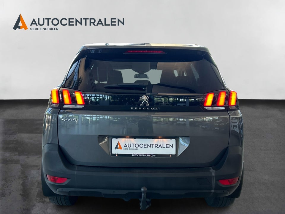 Peugeot 5008 1,2 e-THP 130 Active 7prs 5d