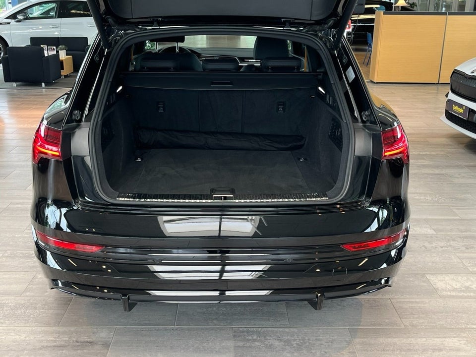 Audi e-tron 55 Black Edition S-line quattro 5d