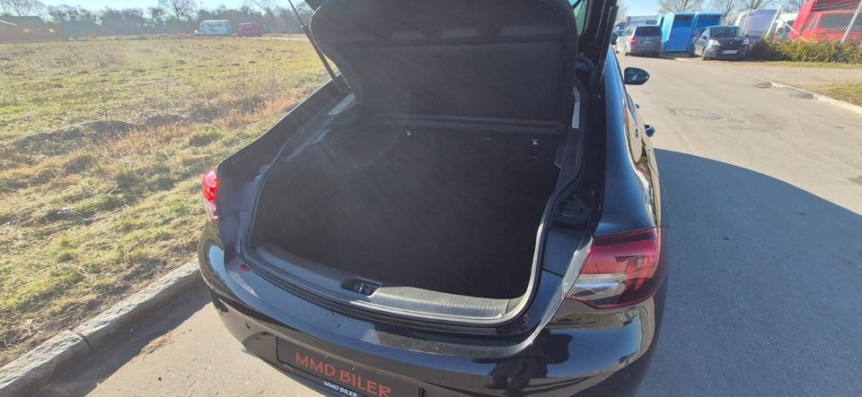 Opel Insignia 2,0 T 260 OPC Line Grand Sport aut. 4x4 5d