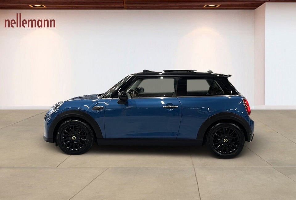 MINI Cooper SE Classic Trim 3d