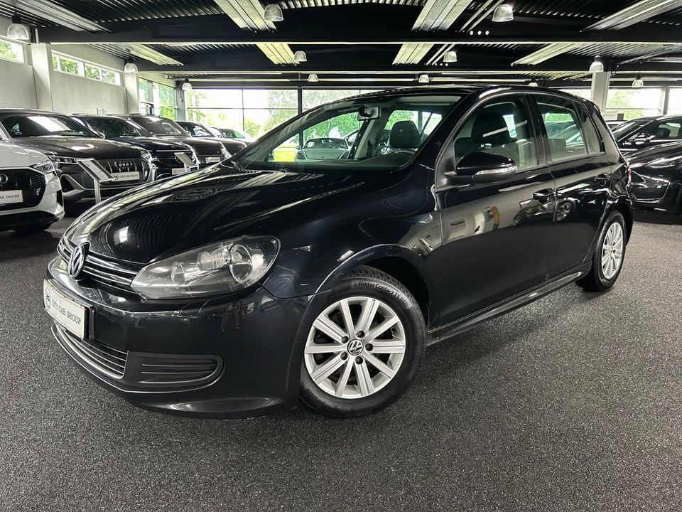 VW Golf VI 1,6 TDi 105 Comfortline BMT 5d
