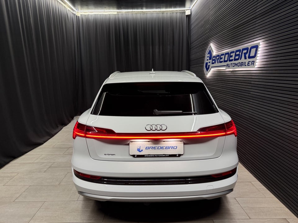 Audi e-tron 55 Advanced quattro 5d
