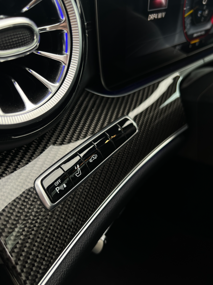 Mercedes E63 4,0 AMG stc. aut. 4Matic+ 5d