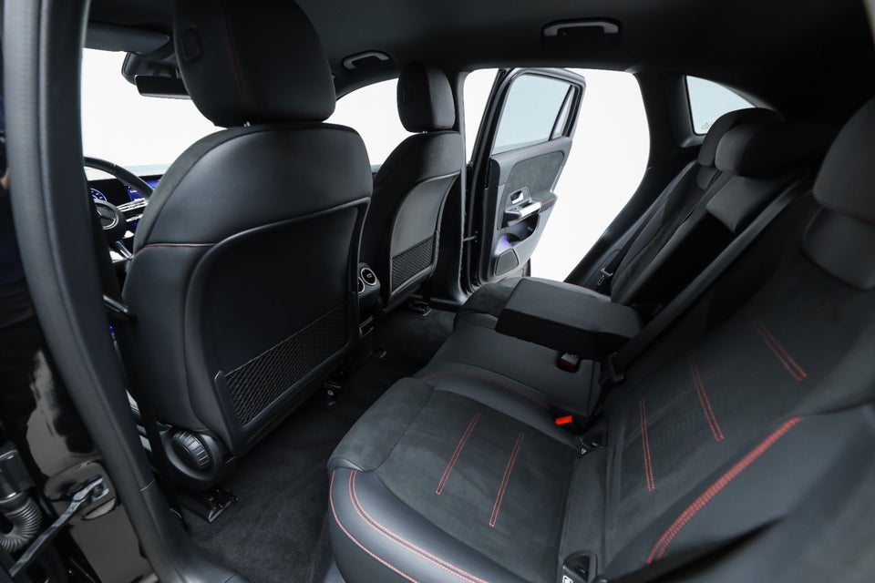 Mercedes EQA250+ AMG Advance 5d