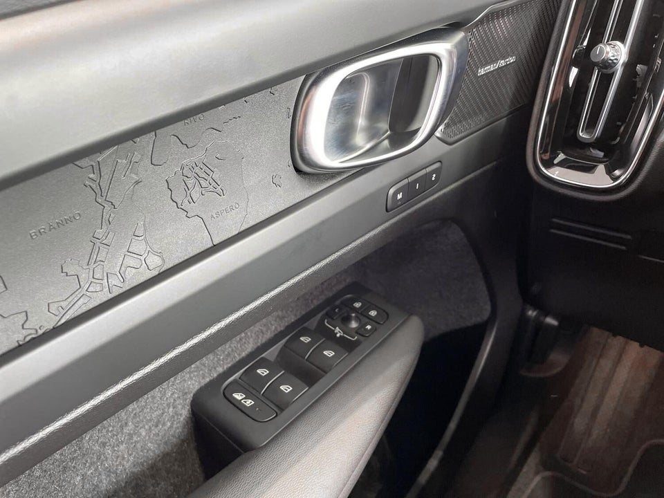 Volvo XC40 ReCharge Extended Range Ultimate 5d