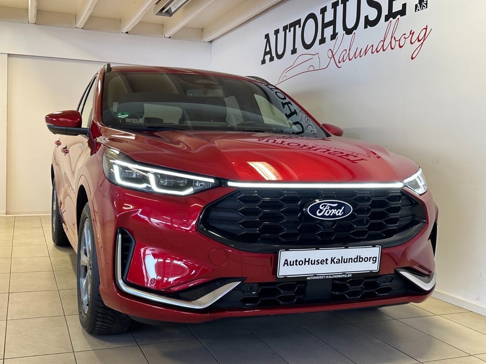 Ford Kuga 2,5 HEV ST-Line X CVT 5d