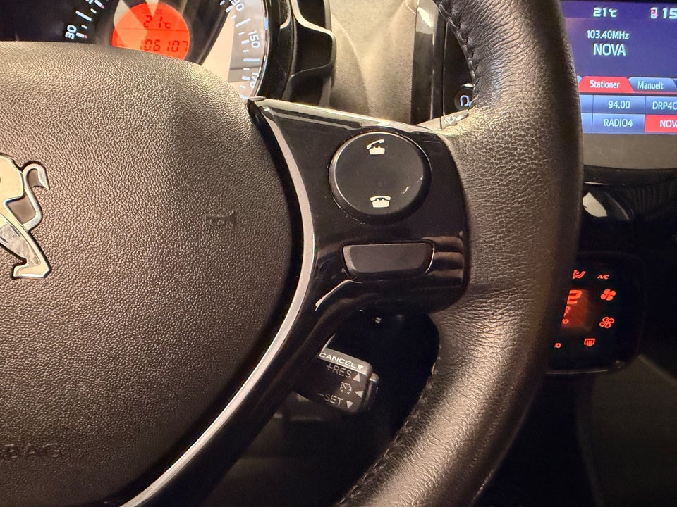 Peugeot 108 1,0 e-VTi 72 Allure+ 5d