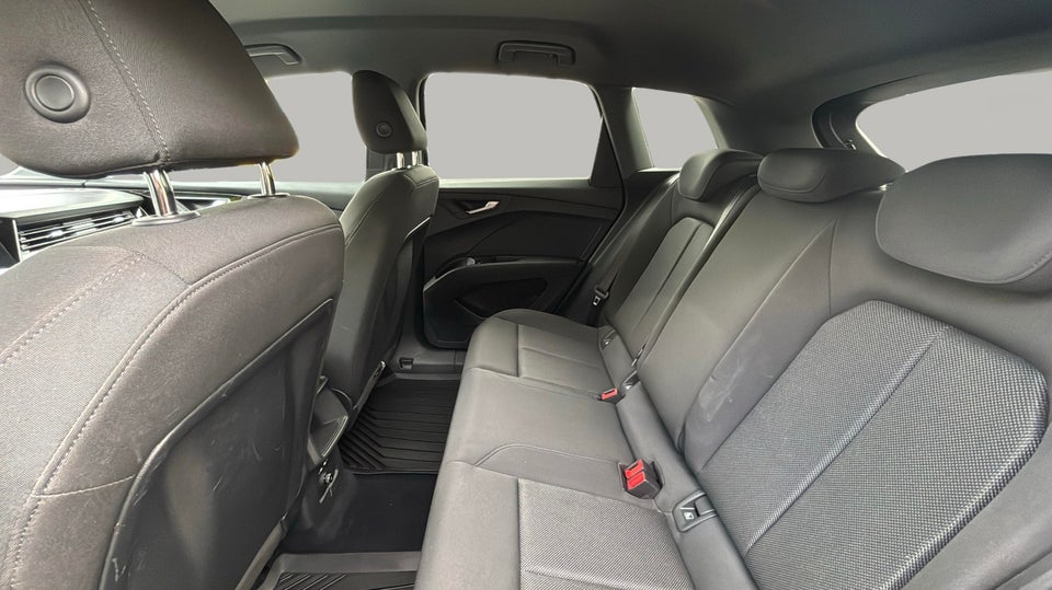 Audi Q4 e-tron 45 Attitude quattro 5d