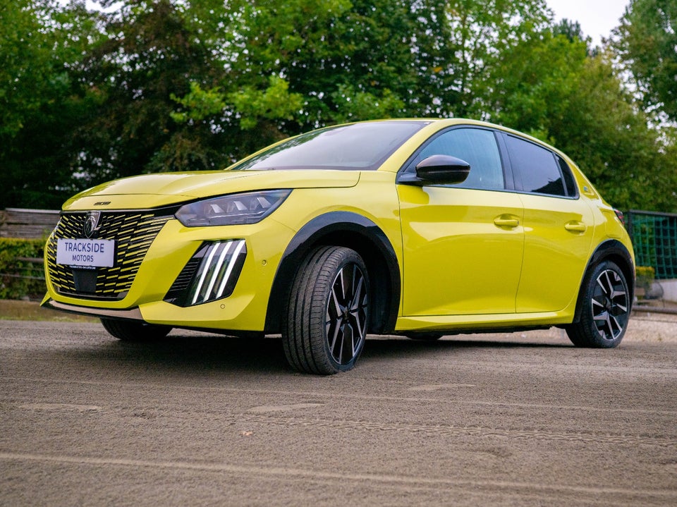 Peugeot e-208 50 GT 5d