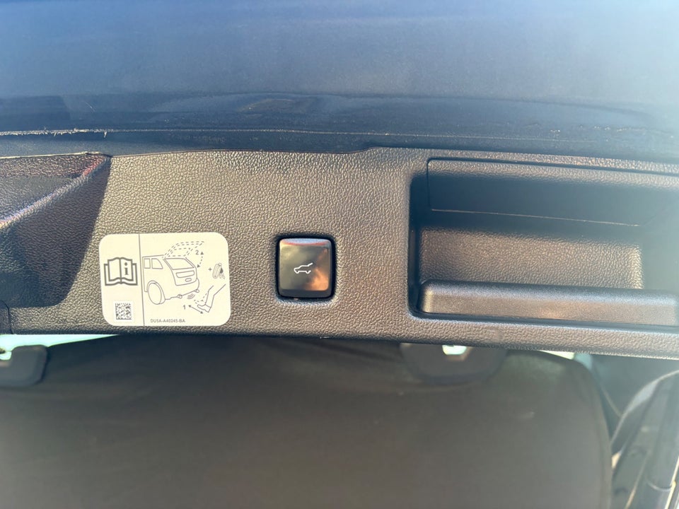 Ford Kuga 2,5 PHEV ST-Line X CVT 5d