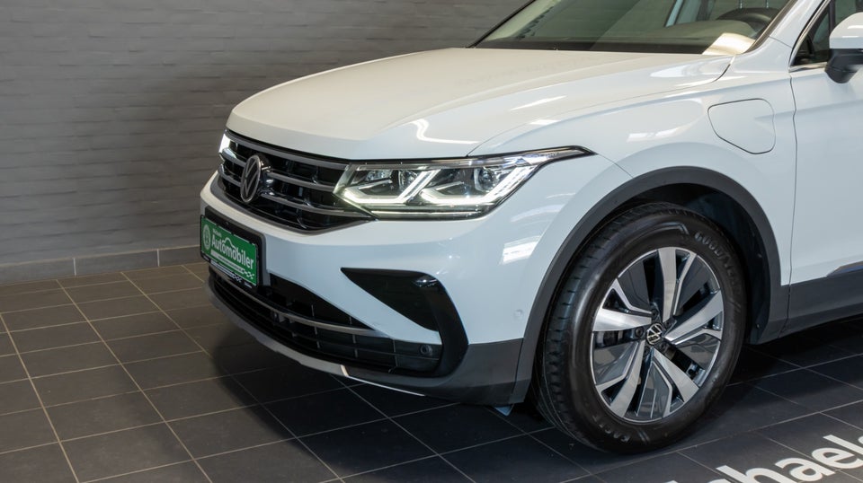 VW Tiguan 1,4 eHybrid Elegance DSG 5d
