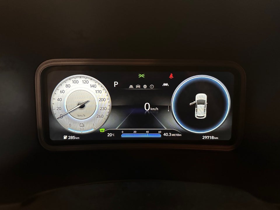 Hyundai Kona 39 EV Essential 5d