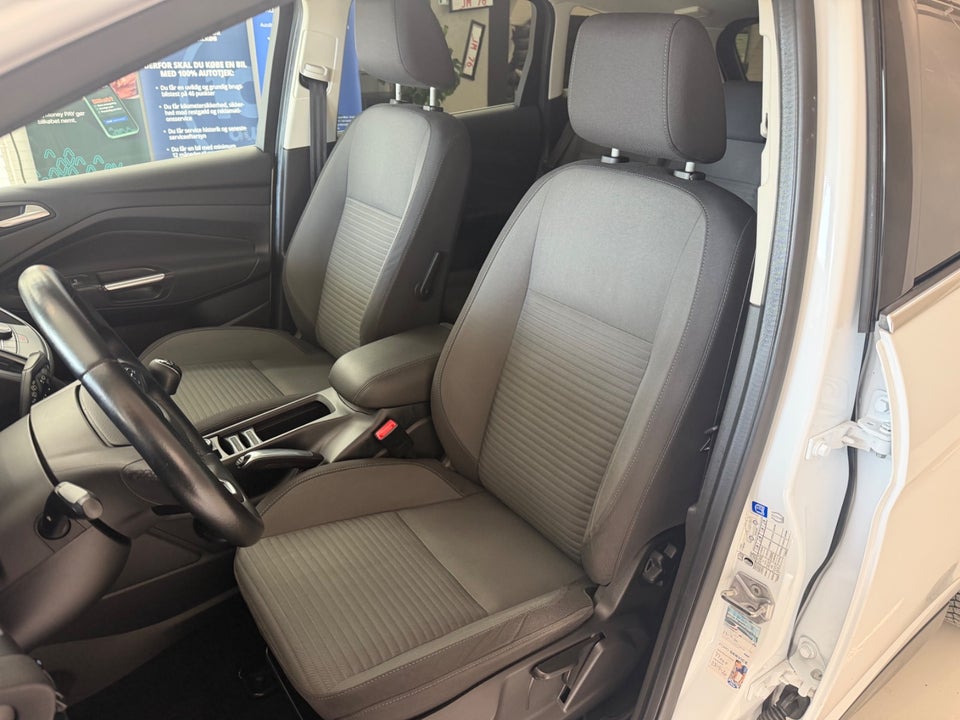 Ford C-MAX 1,0 SCTi 125 Titanium 5d